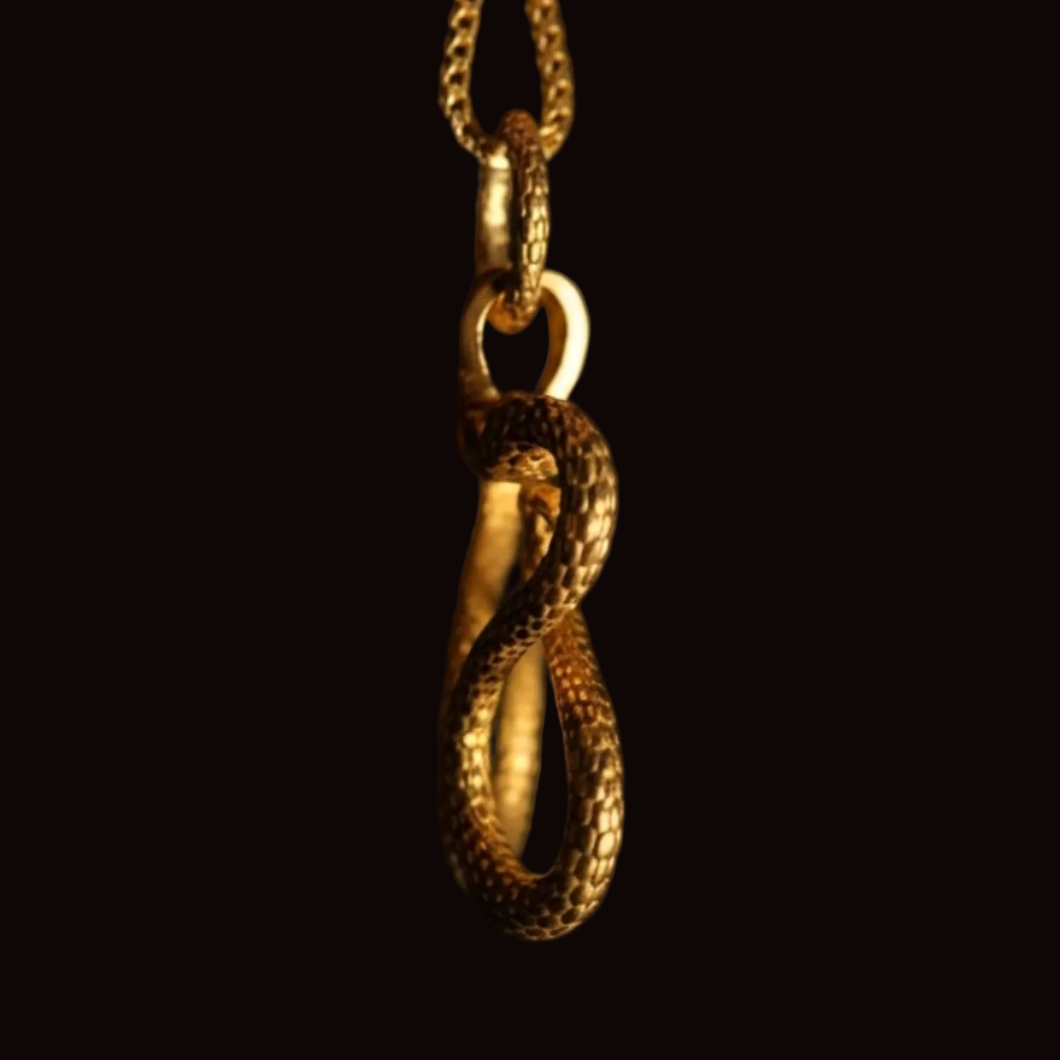 Cosmic Serpents Amulet — Queen