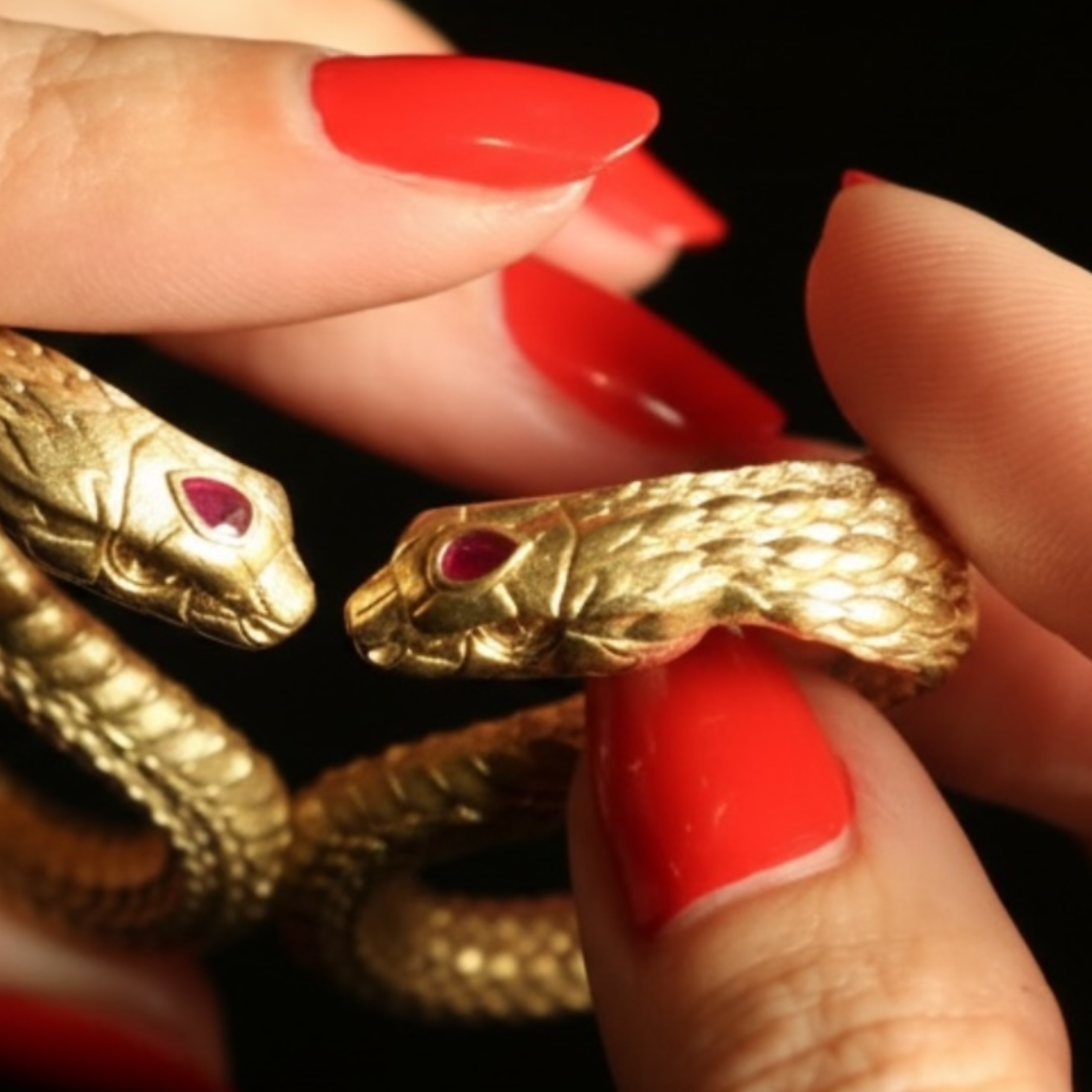 Naga Mani Guardian Cuff